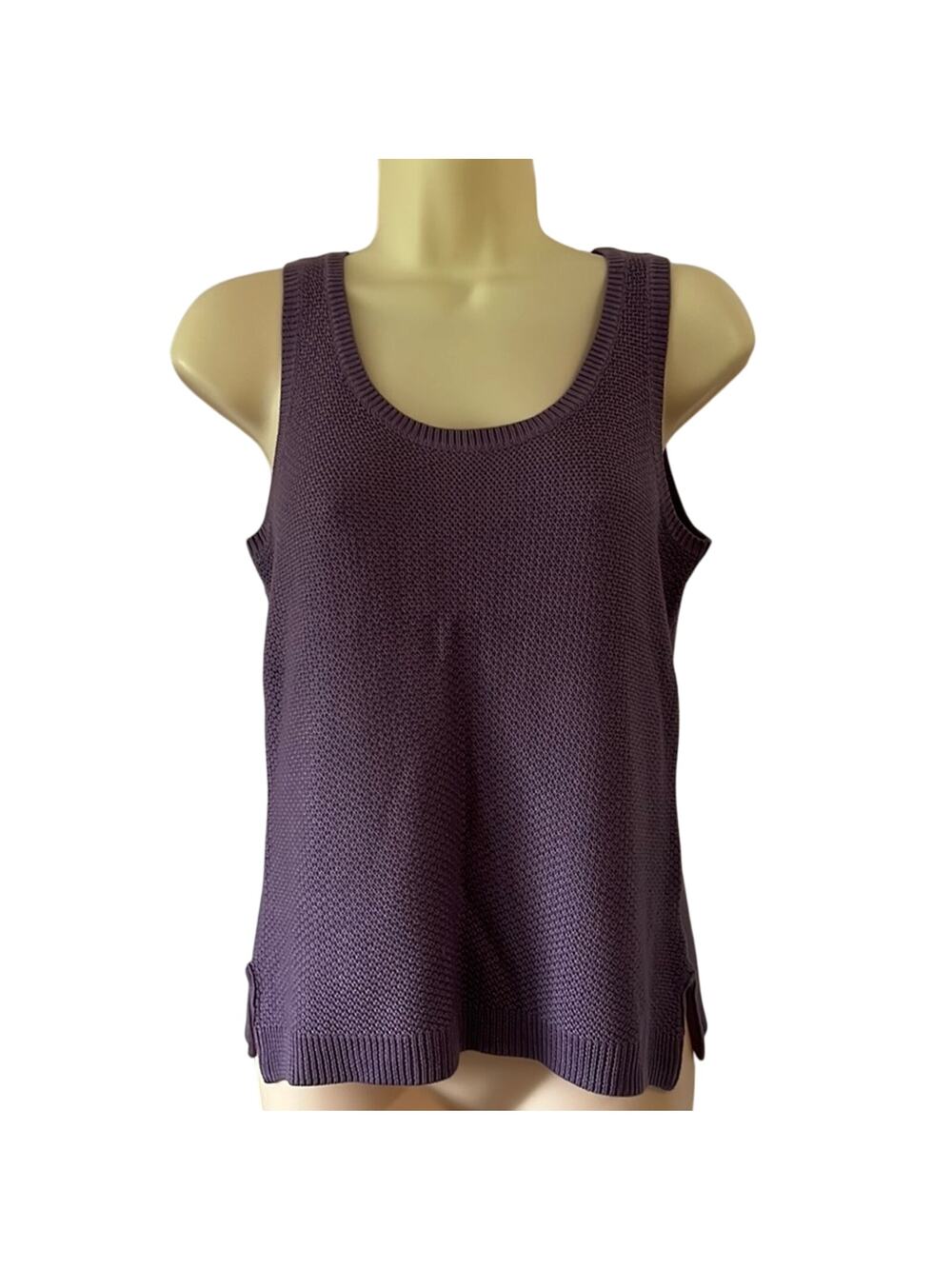Jaclyn Smith Y2K Purple Sleeveless Knit Sweater Woman Size Small